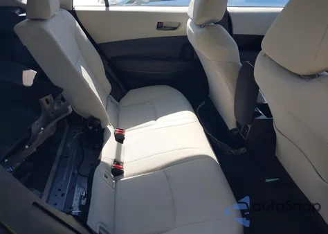 2022 Toyota Corolla Cross L z USA, uszkodzony, nr VIN 7MUAAABGXNV035110